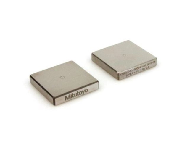 450HV0,5  HTB Vickers ISO 6507-3 with DAkkS certificate 30x30x6mm steel foto del producto Vista Principal L
